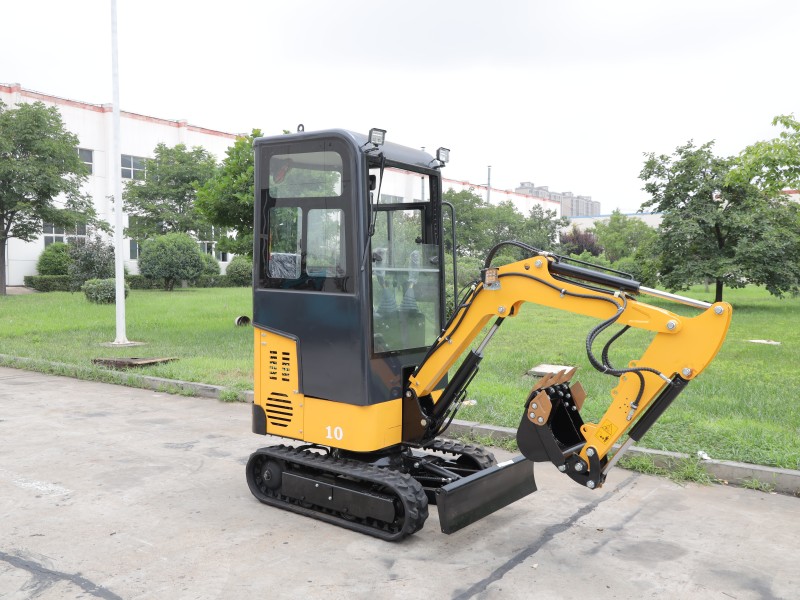 Is a small excavator difficult to use.jpg